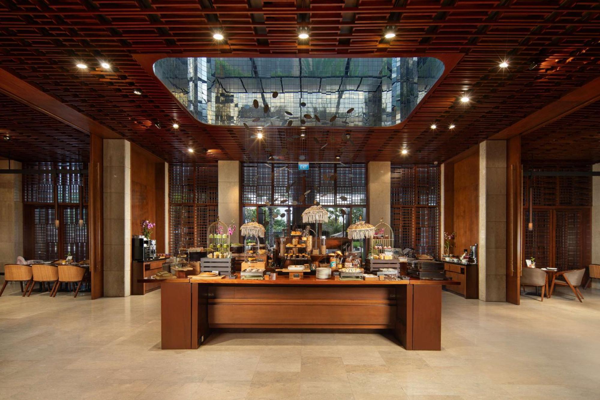 Hotel Radisson Blu Bali Uluwatu Esterno foto The lobby of the hotel