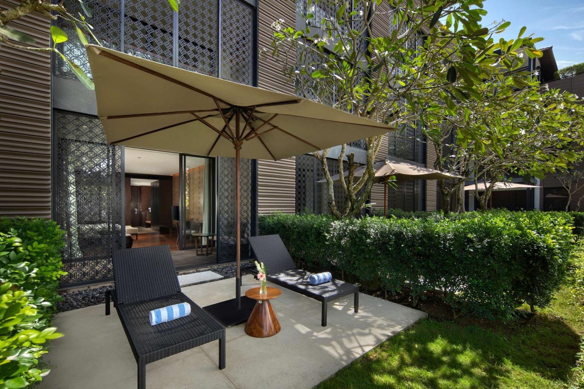 Hotel Radisson Blu Bali Uluwatu Esterno foto The Park, Hyderabad
